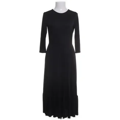 Klänning (Svart) från Reserved