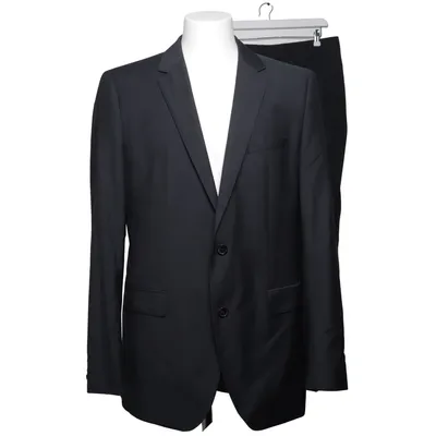 Suit (The James3/Sharp5) from Guabello Wool