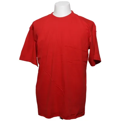 T-shirt (Red) from No Problem Sportswear Cotton