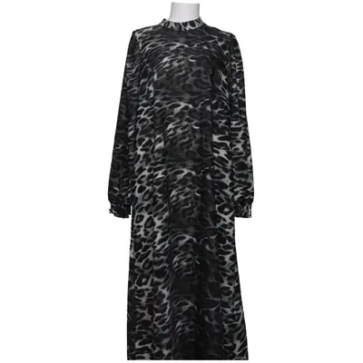 Maxi dress (Black, Gray, White) from Sisters Point Polyester