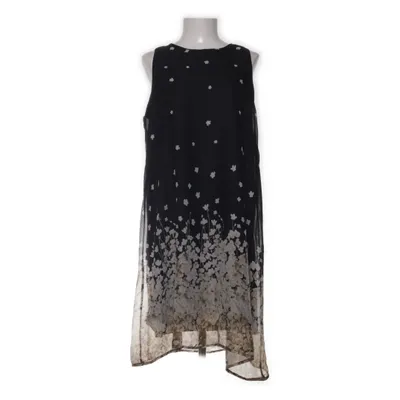 Klänning (Svart, Vit, Beige) från LBC