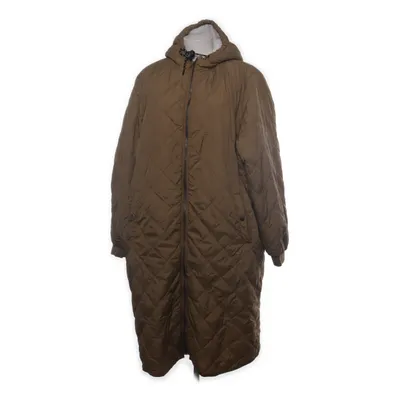 Vinterkappa (Beige) från ONLY Carmakoma Nylon, Återvunnen polyester