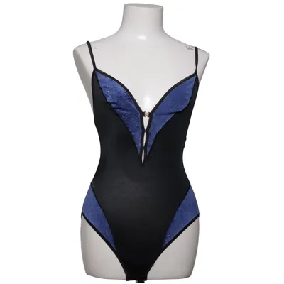 Body (Trend) from Triumph Acetate, Elastane, Polyamide