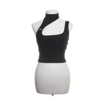 Crop top (Black) from I.AM.GIA