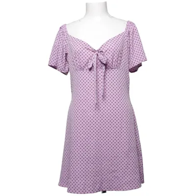 Robe (Violet, Noir) de Wednesday's Girl