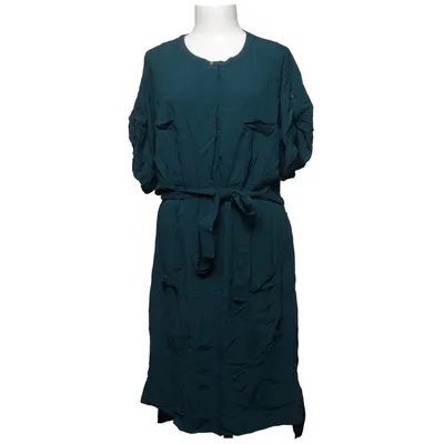 Robe chemise (Vert) de H&M+ Viscose