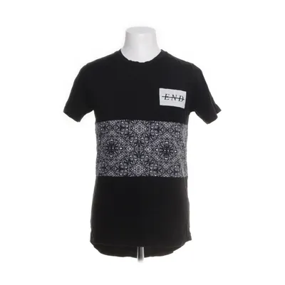 T-shirt (Schwarz) von Cedar Wood State