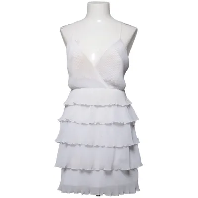 Kjole (Hvid) fra Anika Teller x NA-KD Polyester