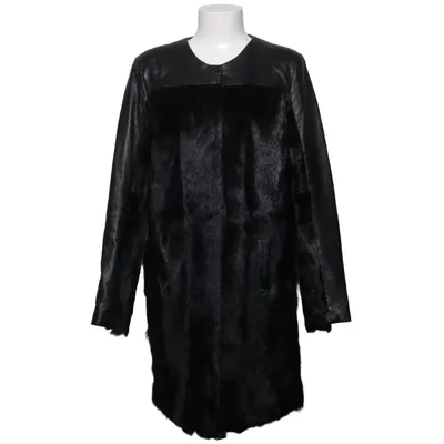 Manteau en fourrure (Noir) de RAVN Cuir