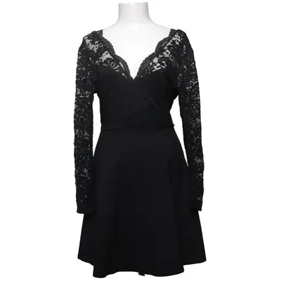 Robe (Noir) de H&M Modern Classic Polyamide, Élasthane, Viscose
