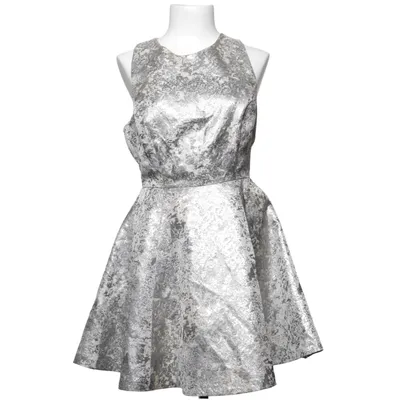 Cocktailklänning (Silverfärgad) från New Look Metallfiber, Polyester