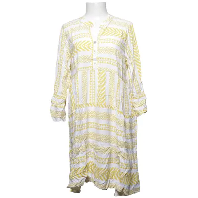 Robe (Jaune, Blanc) de Define Viscose