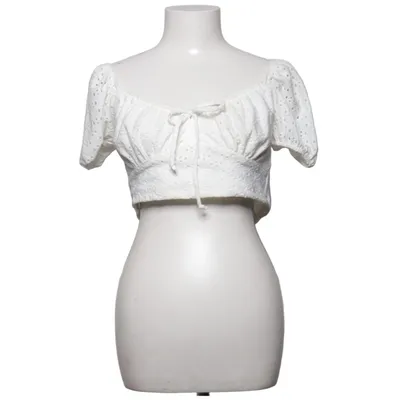 Crop top (White) from Chiquelle