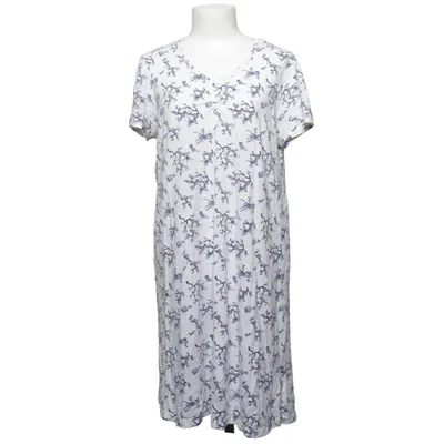 Nightgown (White, Blue) from Crossbow Cotton