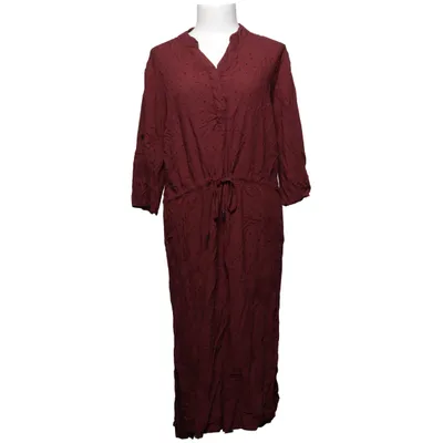 Robe longue (Rouge) de Soaked in Luxury Viscose