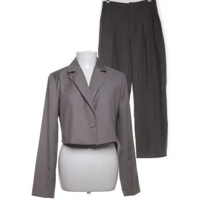 Kostym (Grå) från Gina Tricot Polyester, Viskos