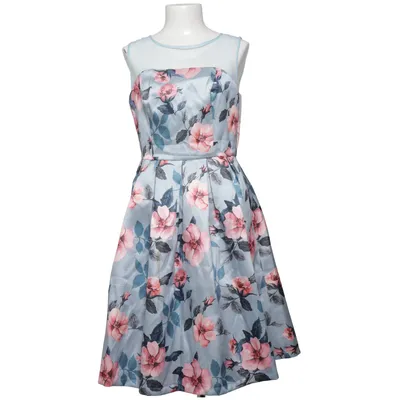 Klänning (Blå, Rosa, Grön) från Chi Chi London Polyester