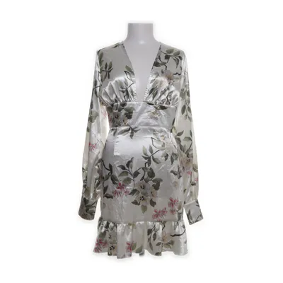 Klänning (Vit, Flerfärgad) från PrettyLittleThing Polyester, Elastan
