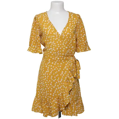 Wrap dress (Yellow, White) from Kilibbi Polyester