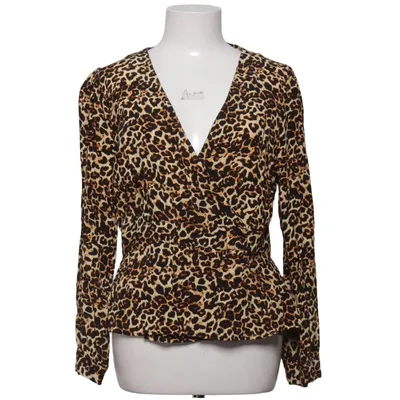 Wrap blouse (Brown, Black) from Visual Clothing Project