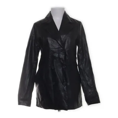 Jas (Zwart) van Karo Kauer x NA-KD Polyester
