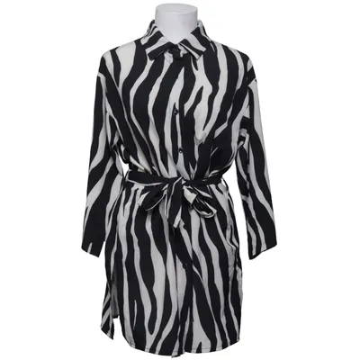Blousejurk (Zwart, Wit) van Melitea Elastaan, Polyester