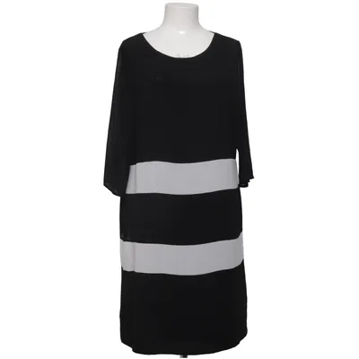 Klänning (Svart, Vit) från Conleys Elastan, Polyester, Viskos