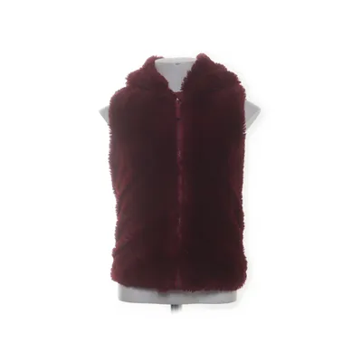 Outer vest (Red) from Nutmeg Cotton, Polyester