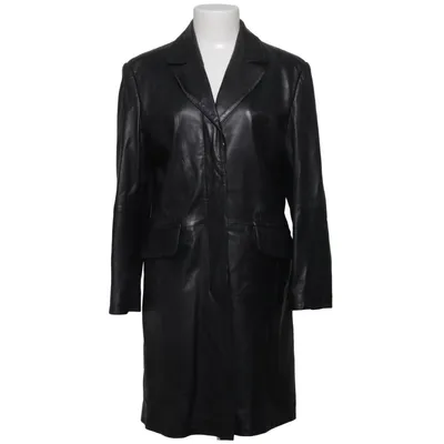 Coat (Black) from Per Me