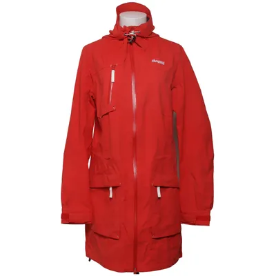 Regnfrakke (Hella Lady Coat) fra Bergans of Norway Polyamid, Polyester, Polyurethan