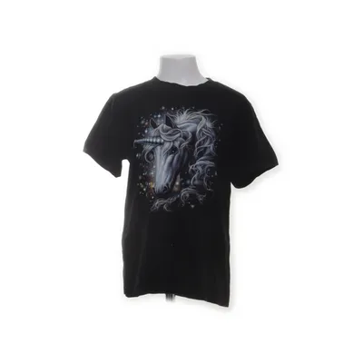 T-shirt (Svart, Flerfärgad) från Revolve Bomull