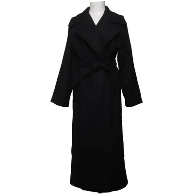 Coat (Black) from Diana Orving