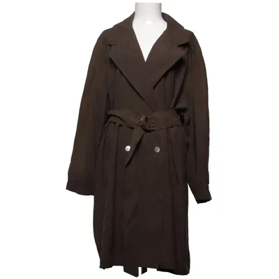 Coat (Brown) from Van