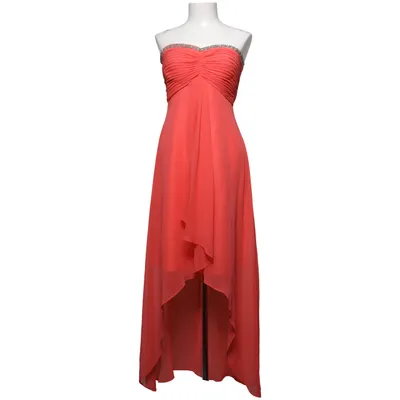 Robe de cocktail (Rouge) de Vera Mont