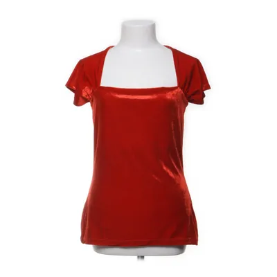 Crop top (Red) from Sisters Elastane, Polyester