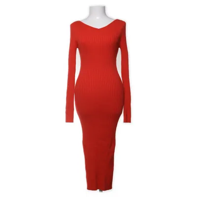Robe (Rouge) de H&M Modern Classic Polyamide, Polyester, Viscose