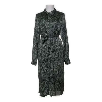 Klänning (VMLEONA L/S CALF SHIRT DRESS EXP GA) från Vero Moda Återvunnen polyester