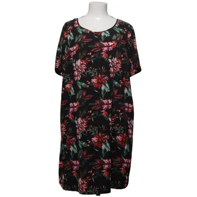 Klänning (Svart, Röd, Grön, Rosa) från ONLY Carmakoma Polyester