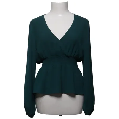 Slå-om bluse (Smock Wrap Blouse) fra NLY Trend Polyester