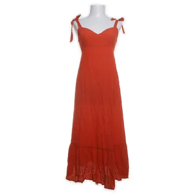 Mammaklänning (Röd) från H&M Mama Viskos