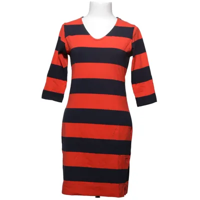 Klänning (Röd, Blå) från Me&i