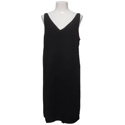Robe (Noir) de George Polyester