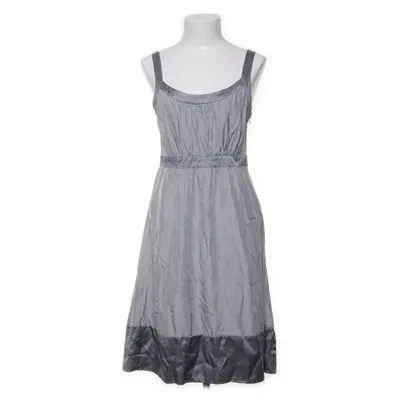Klänning (Grå) från Riley Woman Acetat, Silke