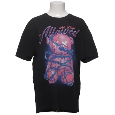 T-shirt (Black) from Yourturn