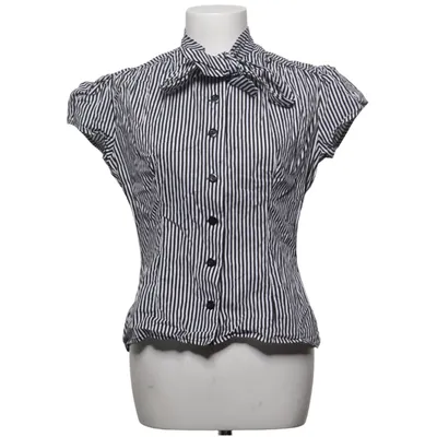 Short sleeve shirt (Black, White) from Heart of Haute
