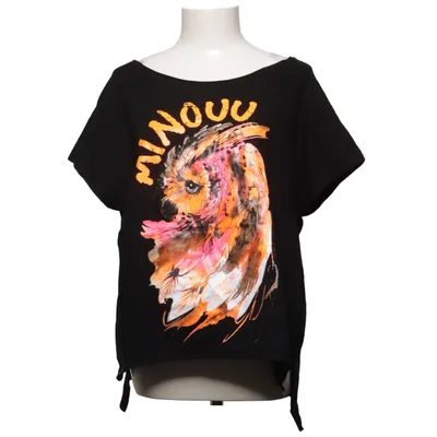 T-shirt (Svart, Flerfärgad) från Minouu Bomull