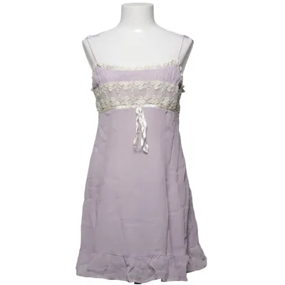 Nattlinne (Lila, Vit) från Urban Outfitters Viskos