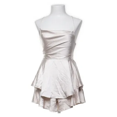 Klänning (Beige) från Selfie Leslie