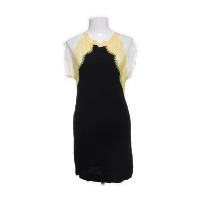 Kjole (Sort, Gul, Hvid) fra Sandro Paris Viscose, Polyester, Nylon