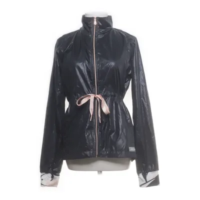 Jacka (Svart) från Drop of Mindfulness Polyester